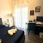 Trastevere Welcome Home Deluxe